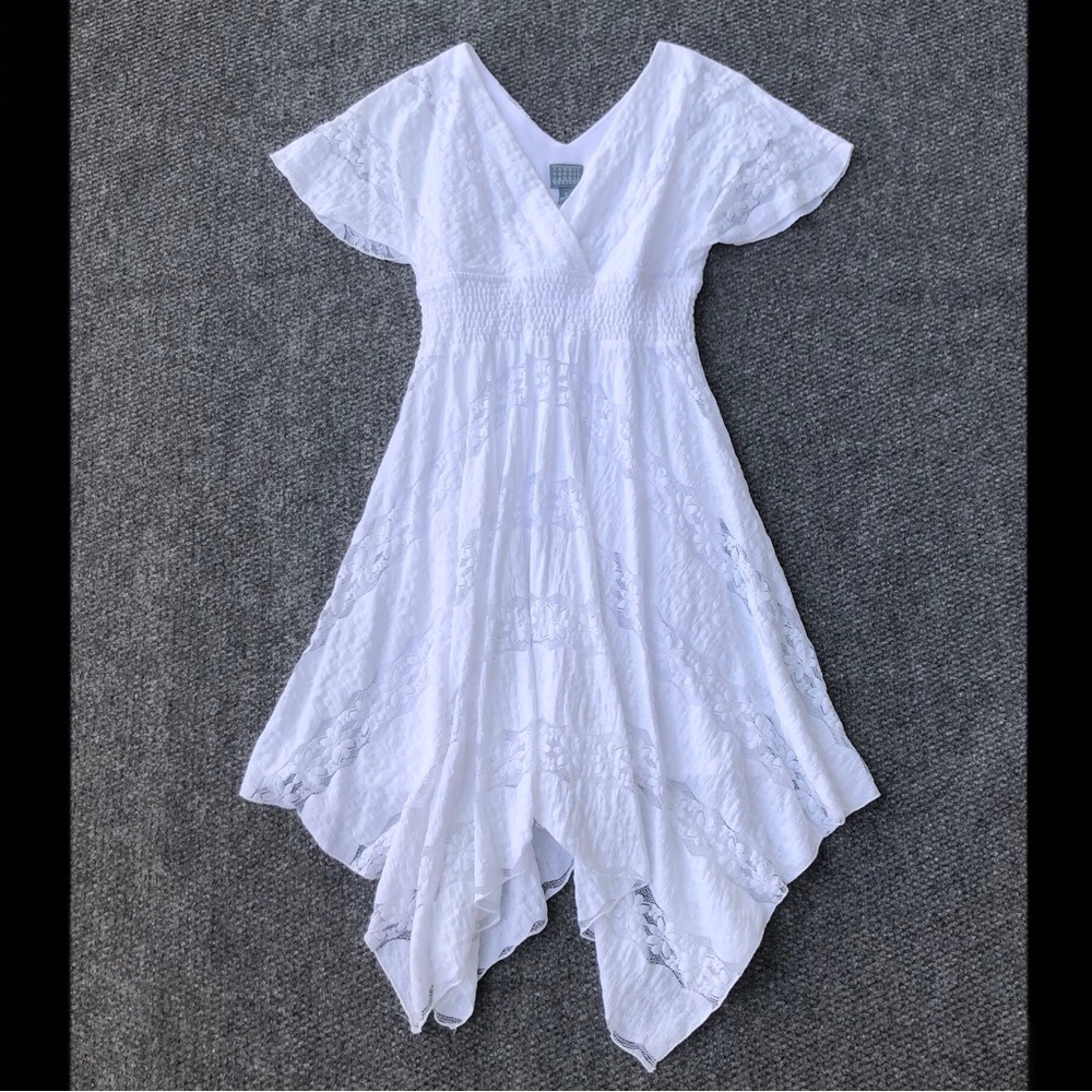 Rabbit rabbit rabbit asymmetrical vneck handkerchief hem dress size 6